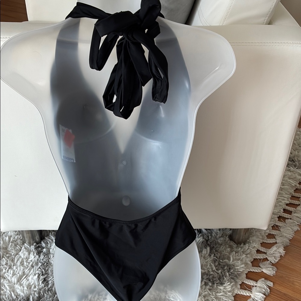 Black Halter One Piece Swimsuit with Plunging V-neckline with Towel - Picture 8 of 10